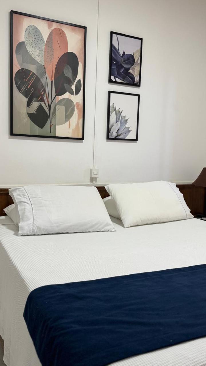 Hotel Dourado